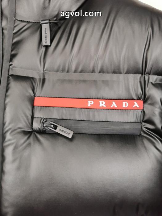 限定セール スタイリッシュな印象 防寒性に優れたダウンジャケットコピー ブランド 販売PRADA_0_2