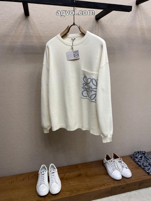 高級感漂う 数量限定新作登場 最新サイズで可愛い過ぎLOEWE偽物 ブランド ショップセーター_0_4