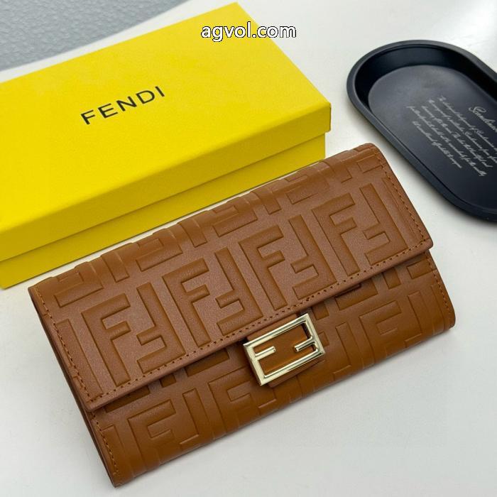 FENDI財布スーパー コピー 通販 優良超おしゃれ 人気限定品 超軽量_0_1