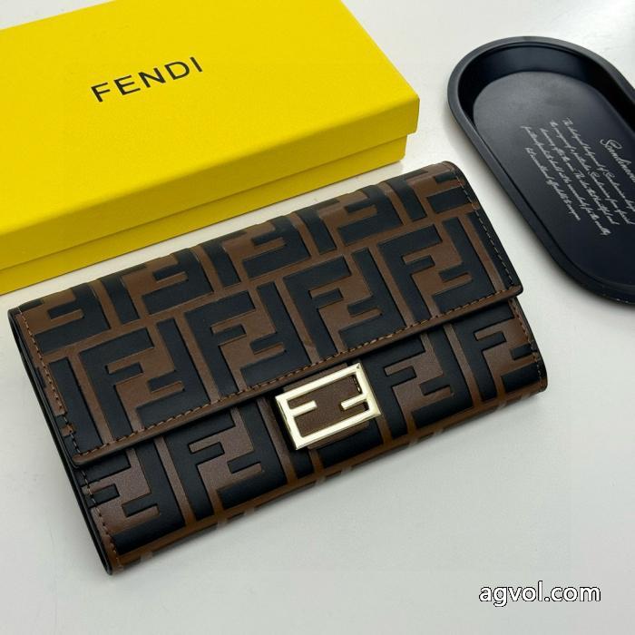FENDI財布スーパー コピー 通販 優良超おしゃれ 人気限定品 超軽量_0_3