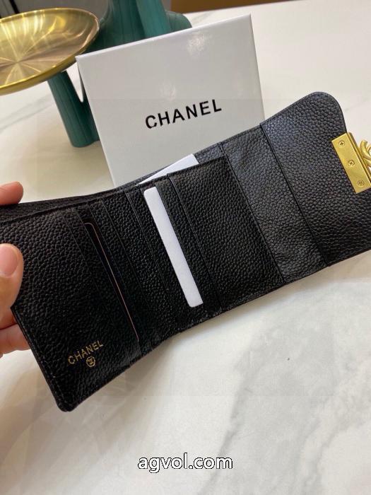 CH財布超目玉人気通販品 存在感◎ 最新トレンド2025年秋冬コレクションブランド フェイク_0_1