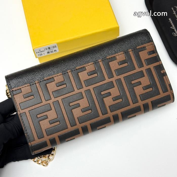 大人っぽい印象が素敵 最安値に挑戦 値下げ！ブランド 品 コピーバッグFENDI_0_0