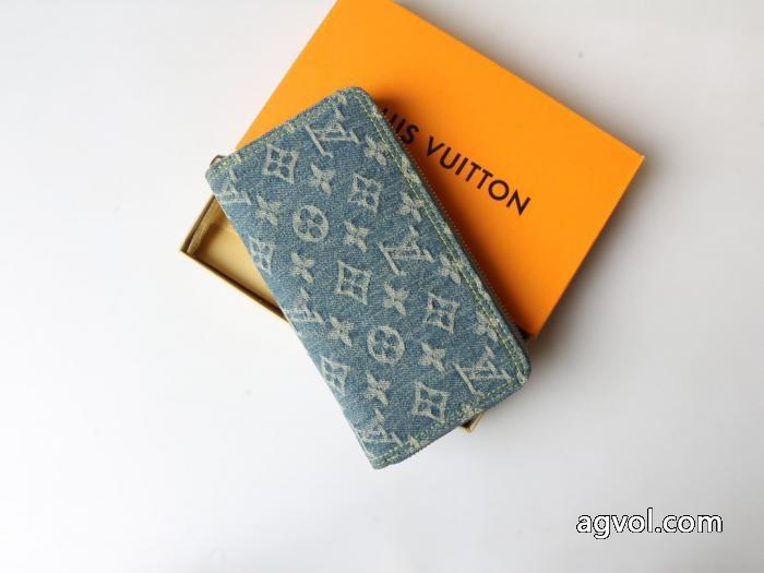 LOUIS VUITTONブランド コピー 優良店財布人気が高い新作 最安値正規品 大人可愛い_0_1