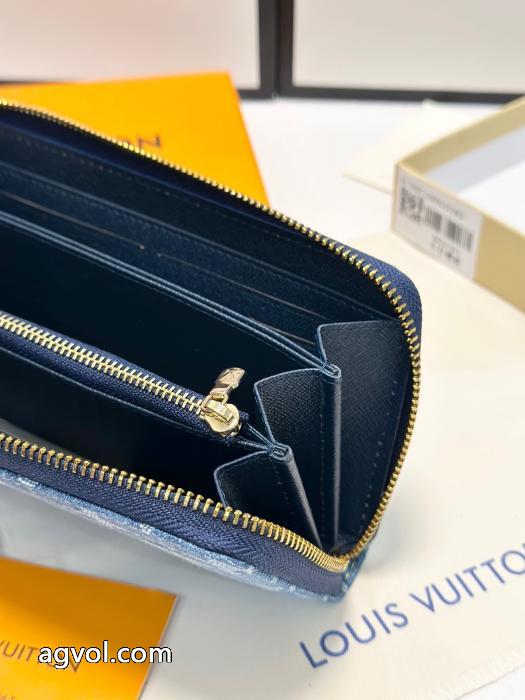 スーパー コピー 安心LOUIS VUITTON財布数量限定大得価 爽やかな色合い 高級感溢れるデザイン_0_4