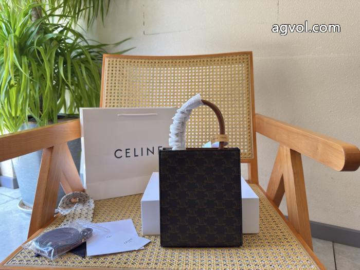 スタイリッシュ 海外限定! 最安値間違いなしバッグCELINEスーパー コピー  _0_4