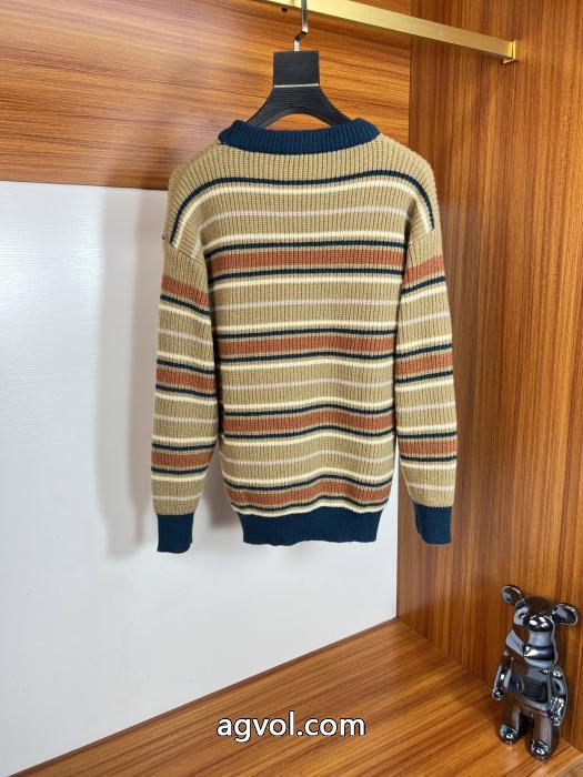 セーターLOEWEスーパー コピー 安心お気に入りのスタイル ロゴが印象的 希少お得！_0_0