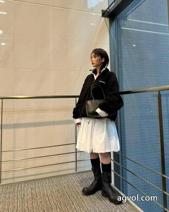 爆買い格安 定番素敵 超人気美品セール中コートブランド コピー ショップMIUMIU_0_0