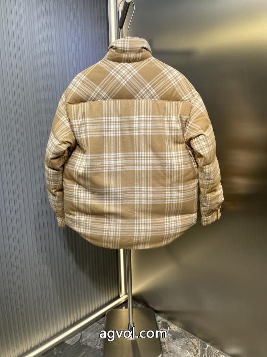 ダウンジャケット偽 ブランド MIUMIU秋冬季節限定 人気セールHOT 250%正規品新品保証_0_3