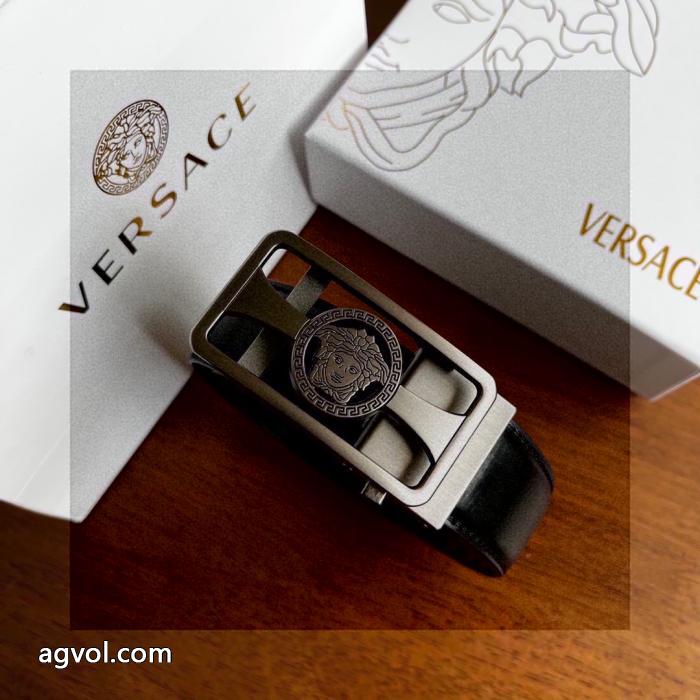 VERSACE数量限定定番人気 上品オトナ感 トレンドを追求した新作ベルトブランド 品 激安 通販_0_0
