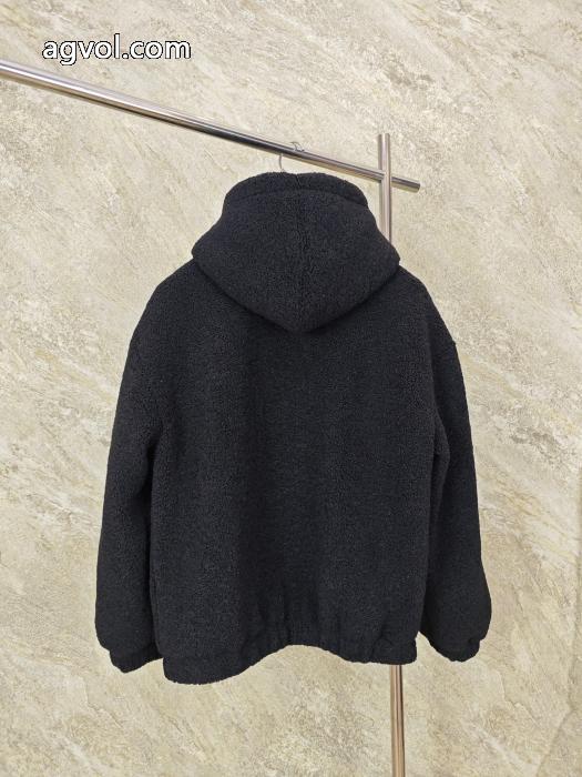 綿の服コートブランド コピー 専門CELINE今すぐ買えちゃう！新着 最安値正規品 限定入荷_0_4