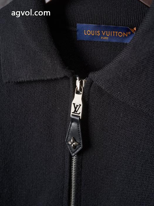 LOUIS VUITTONSALE品追加 秋冬話題アイテム 高級感のあるジャケットコピー ブランド_0_4
