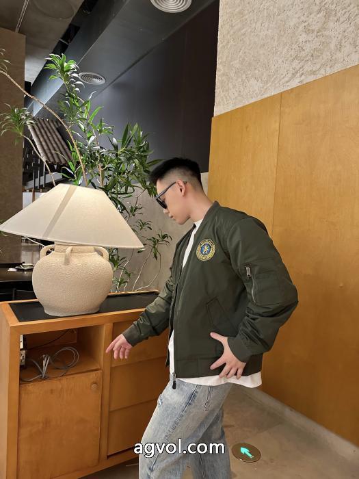 2025年秋冬ファッションに最も 人気セール高品質 格安通販balenciagaジャケットスーパー コピー ブランド 専門店_0_3