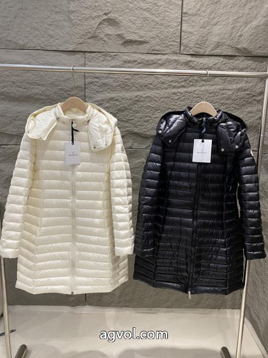 コピー 商品 通販大人気可愛い 発売極限状態！ 弾力性の高いダウンジャケットMONCLER_0_1