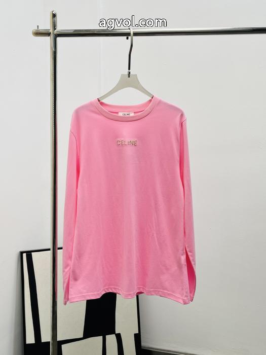 コピー ブランド 販売手元に在庫あり 人気雑誌掲載 トレンドの先長袖TシャツCELINE_0_0