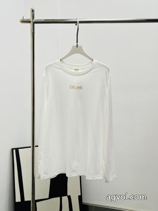 コピー ブランド 販売手元に在庫あり 人気雑誌掲載 トレンドの先長袖TシャツCELINE_0_4