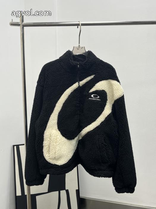 ポップ 超HOT新品商品 最安値間違いなしコピー ブランド 通販 安心コートbalenciaga_0_1
