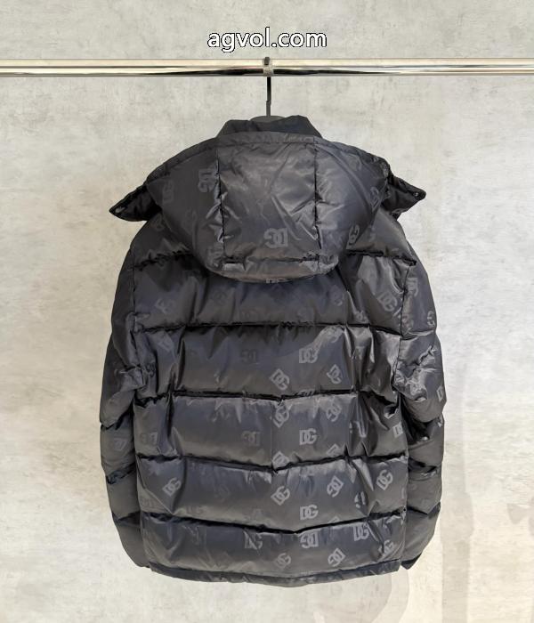 新作入荷定番 2025新年度人気入荷 映え度MAXダウンジャケットDolce&Gabbanaブランド スーパー コピー 優良_0_4