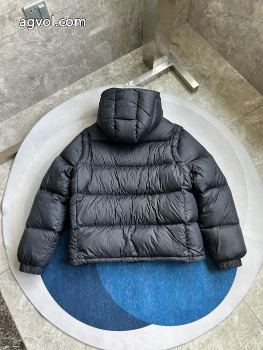 ダウンジャケット清潔感の高い新品 最安価格新品 人気セールセールMONCLERコピー 商品 通販_0_4