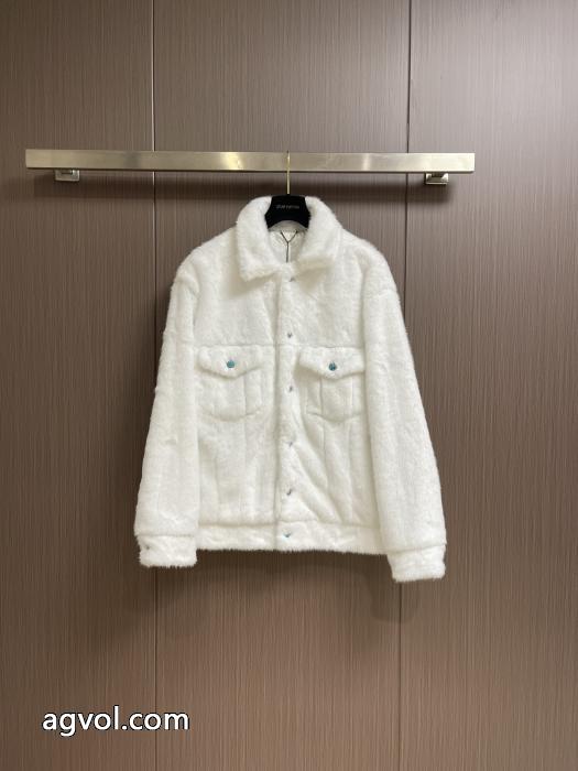 ジャケットLOUIS VUITTON偽 ブランド サイト秋冬モデル 便利でめちゃ可愛 数量限定品_0_4