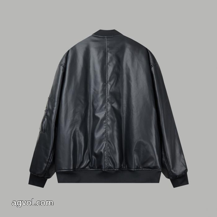 ジャケット秋冬のトレンドアイテム 今からの季節にピッタリ！  最新ルックコピー 通販balenciaga_0_0