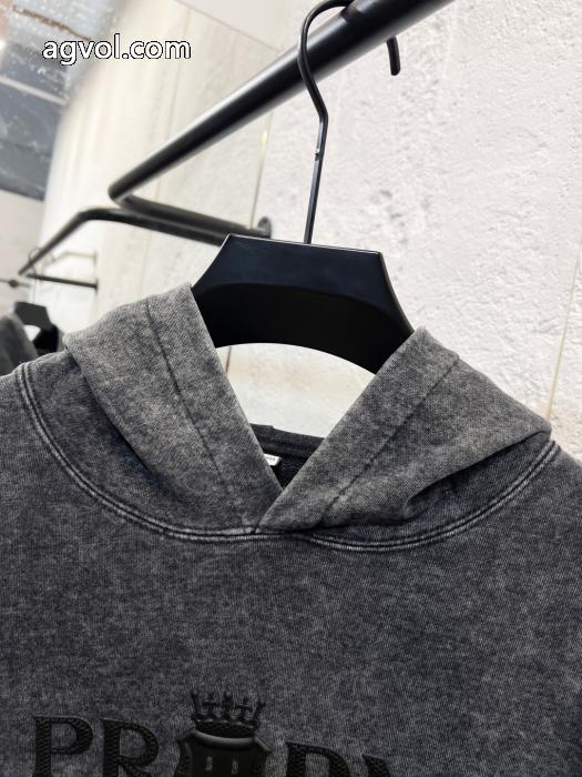 パーカーブランド 品 コピーPRADA特に注目したい 250%正規品新品保証 人気急上昇_0_2