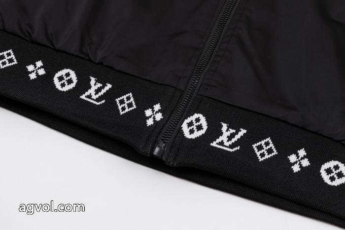 LOUIS VUITTONシックな色合い 北欧ブランド 断然新鮮!コート偽物 ブランド 激安_0_4