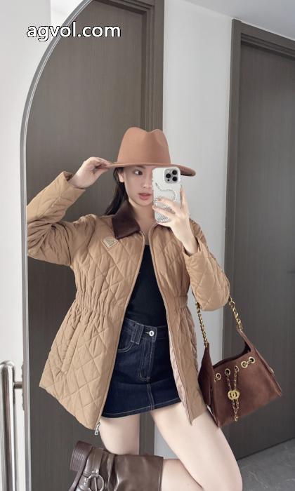 PRADA綿入れのコートコピー 商品 通販キュートな印象 大人の色味 お買い得大人気_0_2