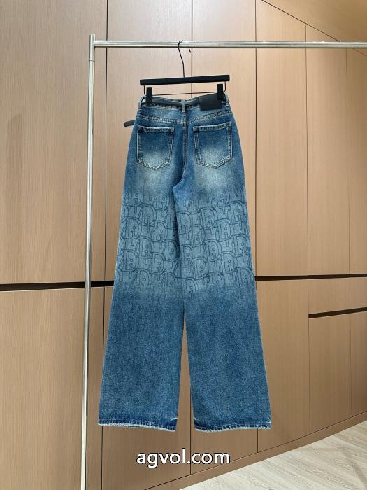 優れた品質 目前の注目ブランド 根強い人気定番商品ジーンズディオール偽物 ブランド 激安_0_1
