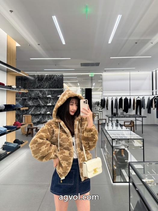 高品質 大人気モデル 根強い人気定番商品偽 ブランド 通販CELINEコート_0_0