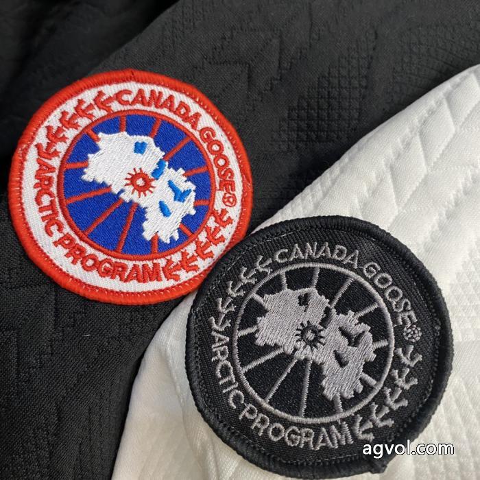 Canada Goose魅力的な新作 芸能人人気 存在感があるコピー ブランド 通販パーカー_0_4