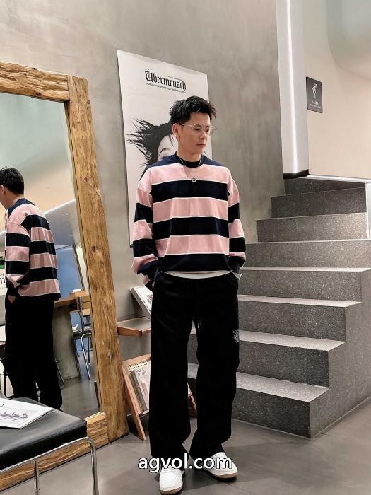 偽 ブランド限定入荷 爽快感が絶妙にマッチ SALE多色ロエベスラックス_0_1