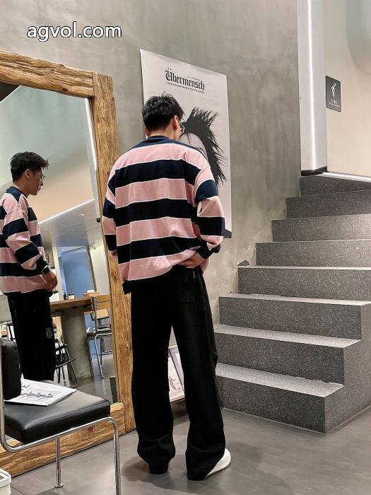 偽 ブランド限定入荷 爽快感が絶妙にマッチ SALE多色ロエベスラックス_0_3