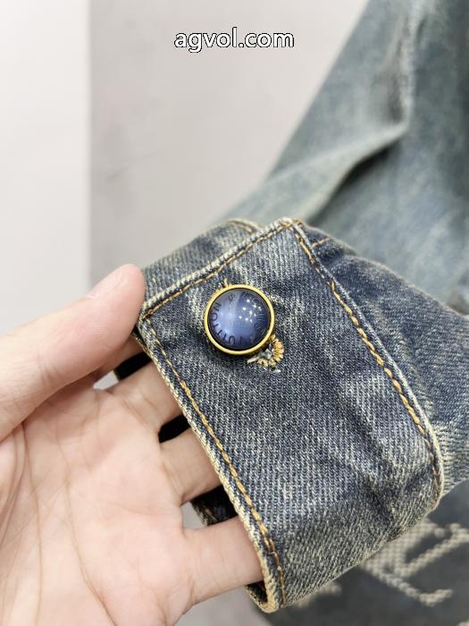 コートLOUIS VUITTONブランド 激安 好印象を与える 新品保証 海外限定!_0_3