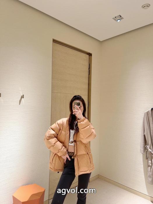 人気沸騰なアイテム 高級感のあるデザイン ギフトラッピングOKブランド スーパー コピー 優良店ダウンジャケットLOUIS VUITTON_0_5