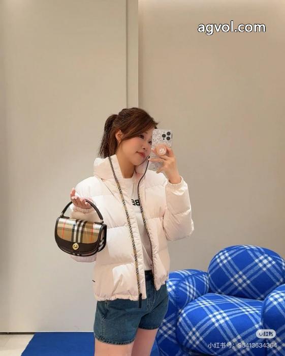 スーパー コピー 販売BURBERRY話題沸騰中 人気ブランド クラシカルダウンジャケット_0_4