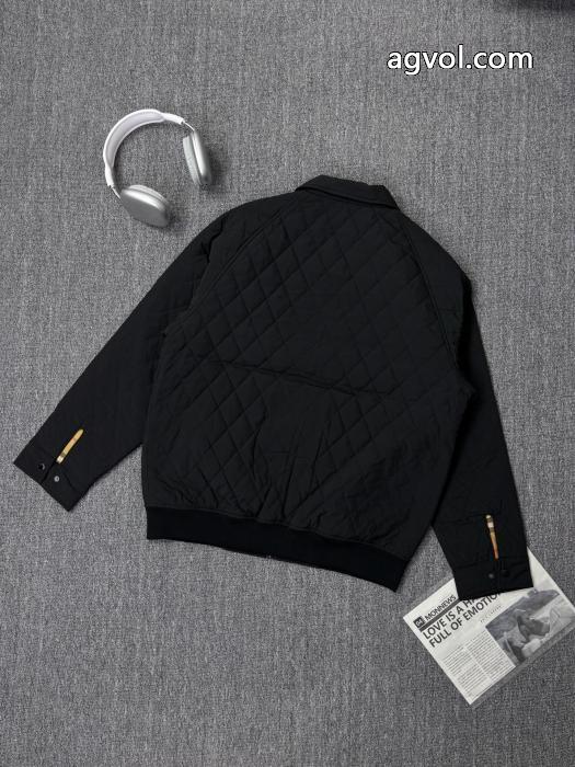 綿入れの服ブランド コピー 通販新作入荷限定セール 一番人気 雑誌掲載アイテム バーバリー_0_4