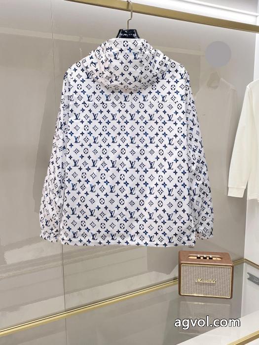 大人気限定カラー 新作限定 人気上昇冬LOUIS VUITTONジャケットブランド 通販店_0_1