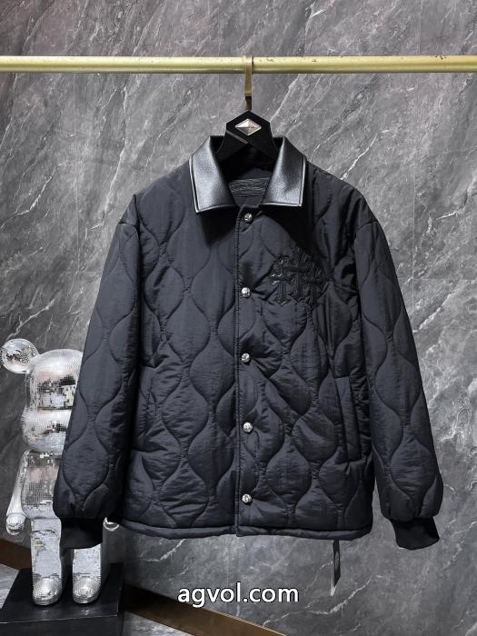 着回し力が抜群 秋先に重宝 品質高き人気アイテム綿入れのコートコピー ブランドCHROME HEARTS_0_1