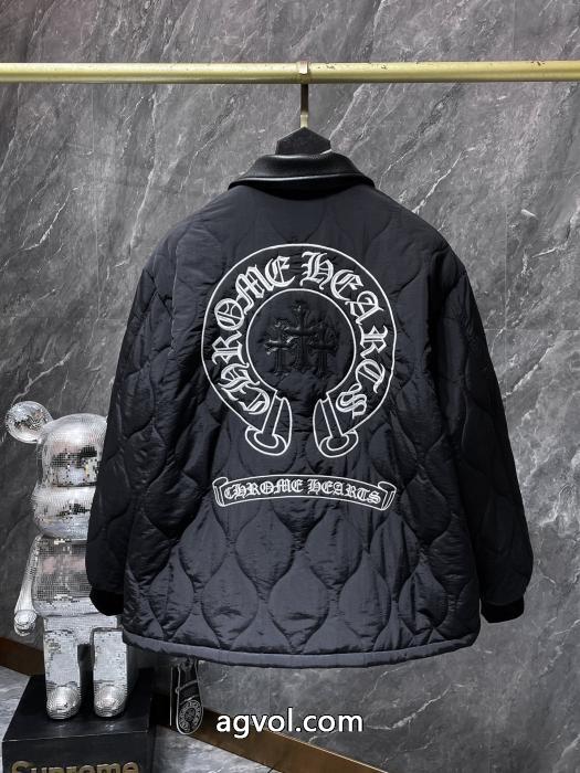 着回し力が抜群 秋先に重宝 品質高き人気アイテム綿入れのコートコピー ブランドCHROME HEARTS_0_3