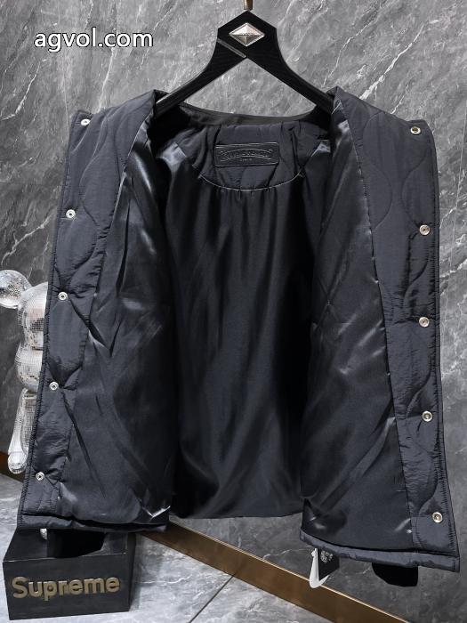 着回し力が抜群 秋先に重宝 品質高き人気アイテム綿入れのコートコピー ブランドCHROME HEARTS_0_5