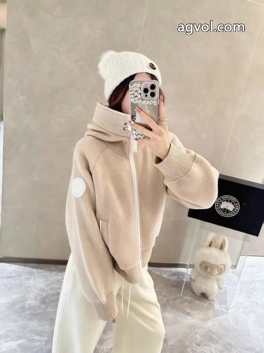 ジャケット完売間近 2025最安値！ 根強い人気定番商品激安 通販 専門店Canada Goose_0_4