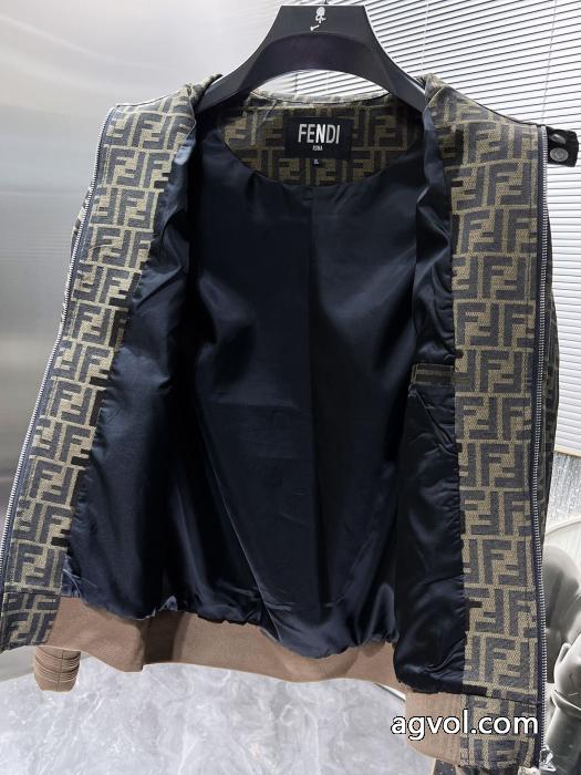 フェンディジャケット偽 ブランド 通販定番品質保証 大人かっこいい 冬季限定販売_0_0