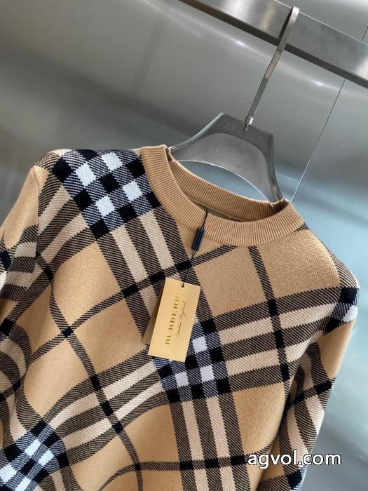 大特価完売品！ 今流行 平日限定即納商品バーバリーブランド コピー 優良店セーター_0_1
