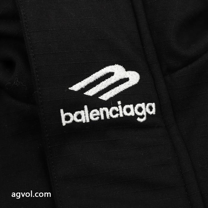 コートbalenciaga偽物 ブランド ショップ超希少商品 大人気再入荷セール 大人のスタイル_0_2