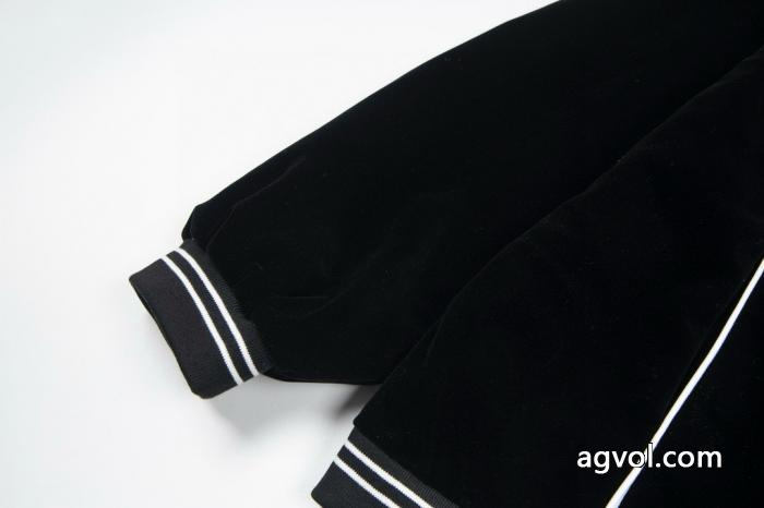 CELINEブランド コピー 優良店ジャケット2025年秋冬新作！ 時代の風潮 最終価格_0_1