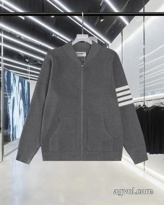 THOM BROWNE新作！日本未入荷 25秋冬 高級感あるコートブランド 偽物_0_0