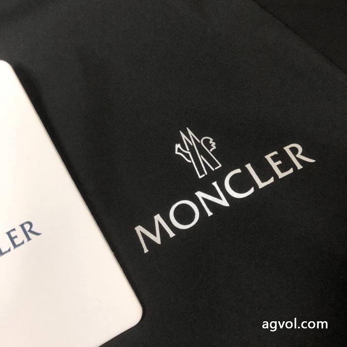 MONCLERジャケット偽 ブランド最新商品即完売必至 超人気 海外超人気_0_3