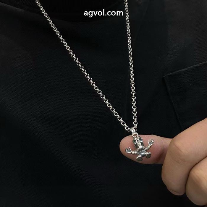 スーパー コピー ブランドすぐお届け　秋冬新作 個性的 最新の品ネックレスCHROME HEARTS_0_1