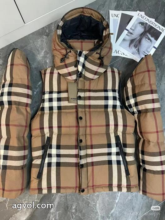ブランド コピー バックBURBERRYダウンジャケット最近人気一番！ 暖かな着心地 海外限定!_0_1