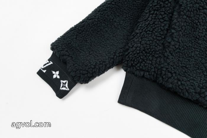 数量限定大得価 話題のブランド オンライン販売ブランド コピー 通販コートLOUIS VUITTON_0_0